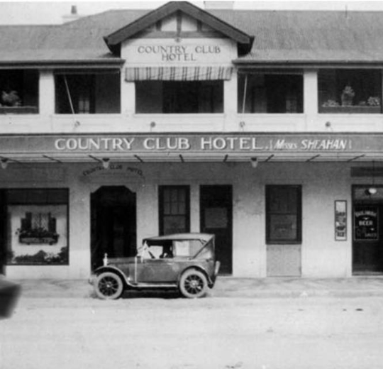 County Club Hotel